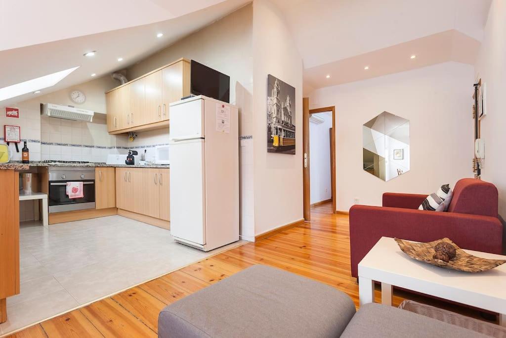 Sweet Downtown Baixa Chiado Apartment